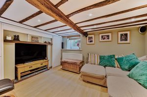 Photo 17- click for photo gallery